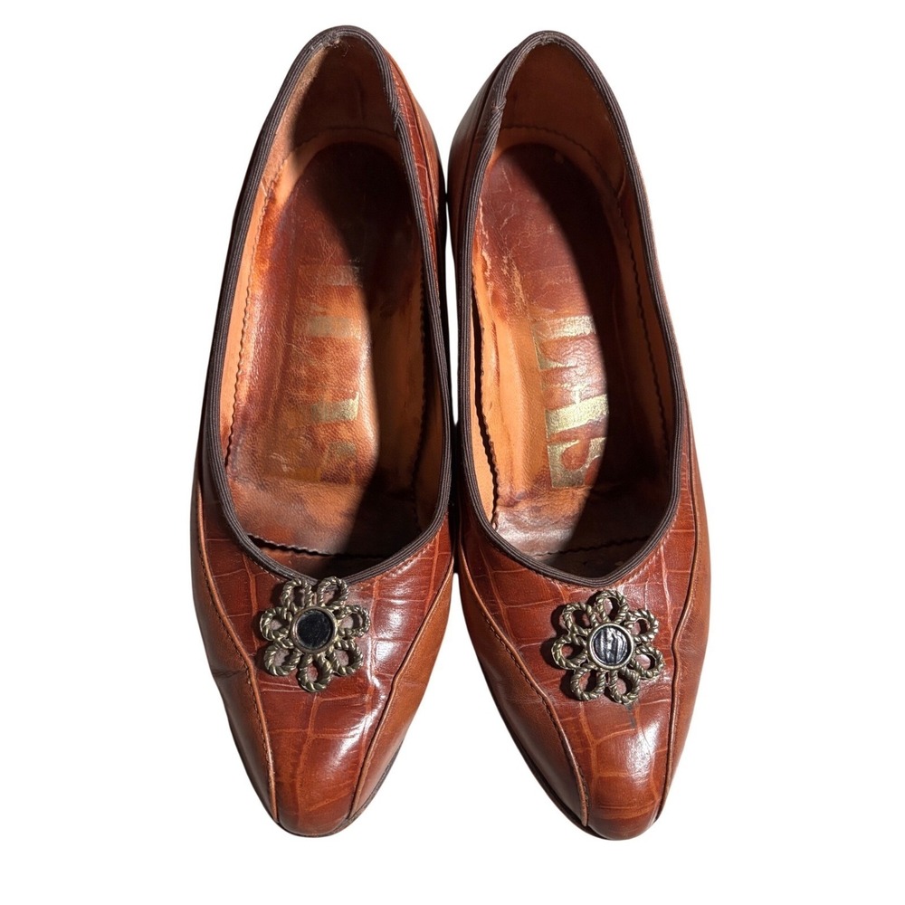 Elias Vintage Size 6 Brown Leather Croc Embossed Medallion Block Heel Pumps boho